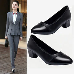 Women Soft Leather Low Heel Shoes Comfortable Soft Sole Middle-aged Sandals Mid Heel Work Shoes New Arrival 2025