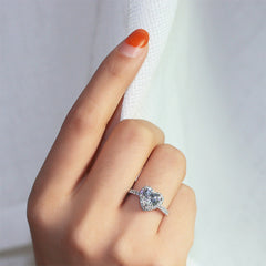 Luxury Silver Heart Ring with White Zircon for Women