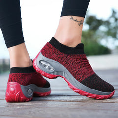Women's Walking Trainers Fashion Fly Weaving Sock Sneakers Breathable Comfortable Nursing Shoes Casual Platform Loafers Non-Slip