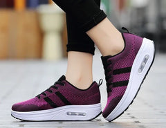 2025 Women’s Breathable Lace-Up Shoes