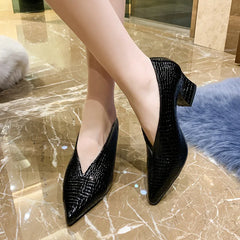 Vintage black Soft Leather Shallow Pointed Toe Thick Heel Women's Flats 2024 New Spring Summer High Heel Versatile High Shoes
